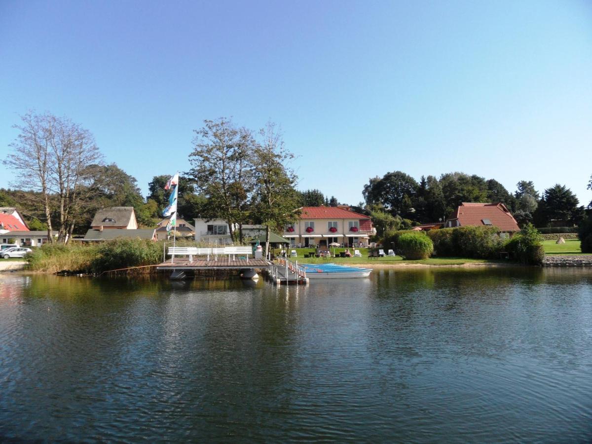 Ferienwohnungen Direkt Am See Bei Den Kaiserbaedern Heringsdorf  Eksteriør billede
